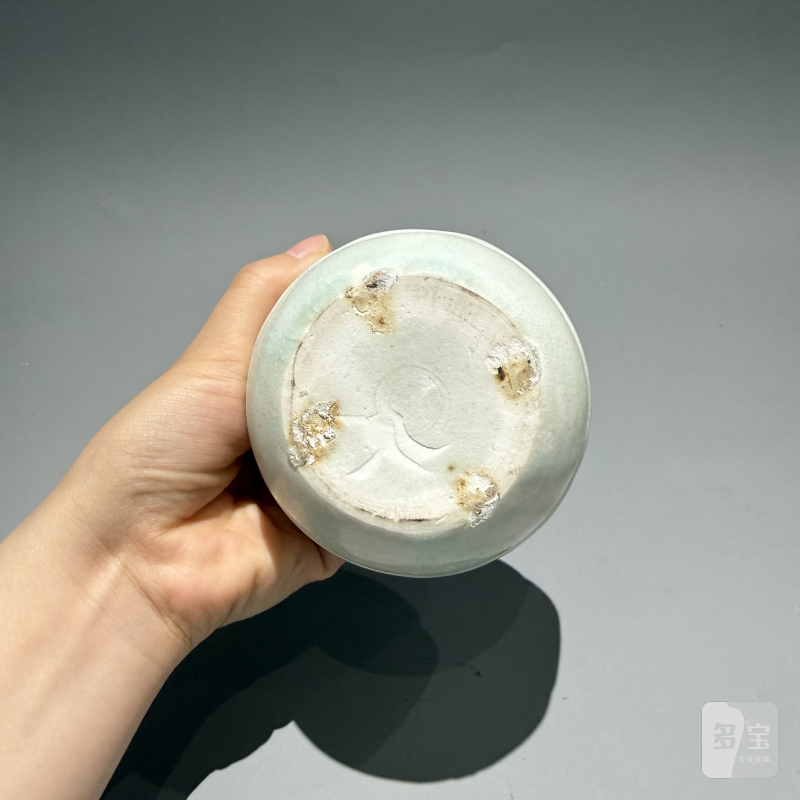 明代 青白釉镂空香薰 - 图7